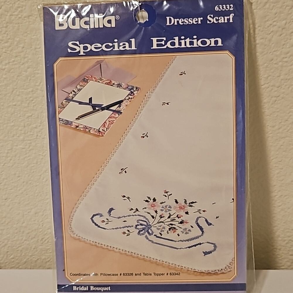 3 New Bucilla special edition cross stitch kits NOS - Picture 3 of 6